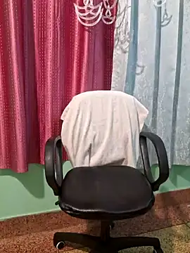 Snapshot of N-Natasha chatting on January 2025 07:39:02 AM N-Natasha online show from January 2025 07:39:02 AM