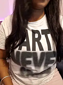 Snapshot of N-Natasha chatting on October 2025 04:03:02 AM N-Natasha online show from October 2025 04:03:02 AM