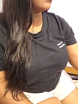 N-Natasha online show from November 2025 12:26:01 PM