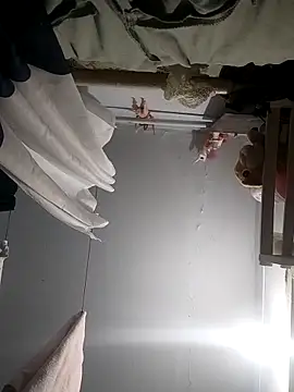 Snapshot of SweetLeila40 chatting on March 2026 11:30:01 PM SweetLeila40 online show from March 2026 11:30:01 PM