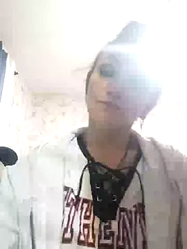 Snapshot of SweetLeila40 chatting on March 2026 11:09:01 PM SweetLeila40 online show from March 2026 11:09:01 PM