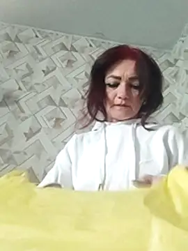 Snapshot of SweetLeila40 chatting on April 2026 03:17:02 PM SweetLeila40 online show from April 2026 03:17:02 PM