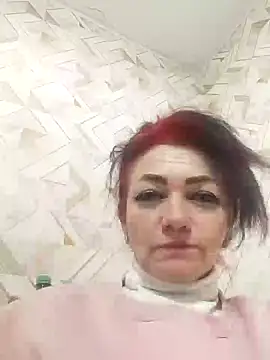 Snapshot of SweetLeila40 chatting on April 2026 06:53:02 PM SweetLeila40 online show from April 2026 06:53:02 PM