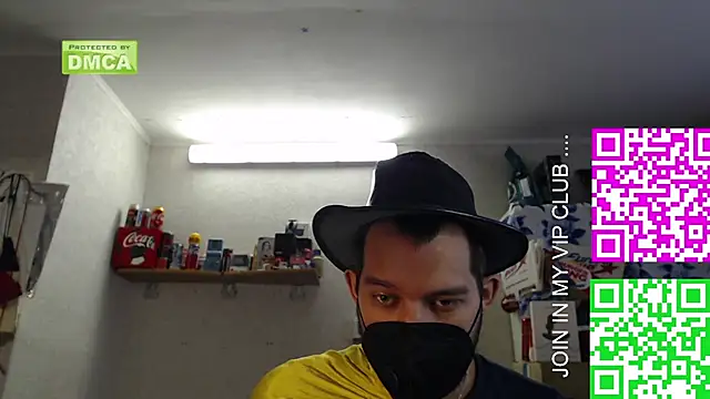 Snapshot of BISEXGOOD777 chatting on September 2025 09:24:01 AM BISEXGOOD777 online show from September 2025 09:24:01 AM