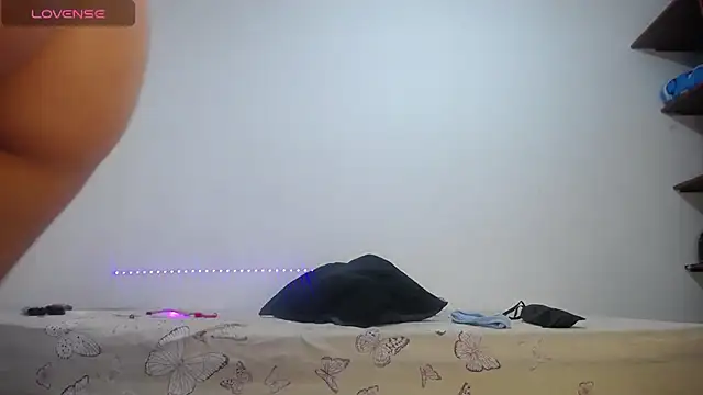 Snapshot of Laila_Laly chatting on January 2025 09:46:01 PM Laila Laly online show from January 2025 09:46:01 PM