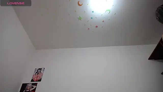 Snapshot of Laila_Laly chatting on February 2025 03:21:01 PM Laila Laly online show from February 2025 03:21:01 PM