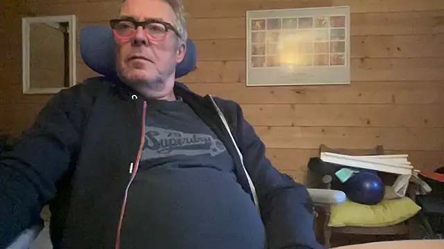 Snapshot of lelohop chatting on February 2025 07:18:01 AM lelohop online show from February 2025 07:18:01 AM