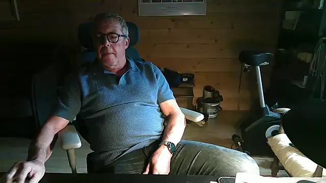 Snapshot of lelohop chatting on October 2025 10:59:02 AM lelohop online show from October 2025 10:59:02 AM