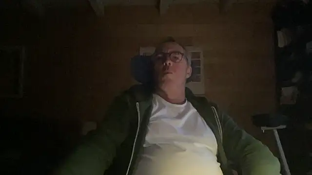 Snapshot of lelohop chatting on October 2025 06:27:02 AM lelohop online show from October 2025 06:27:02 AM