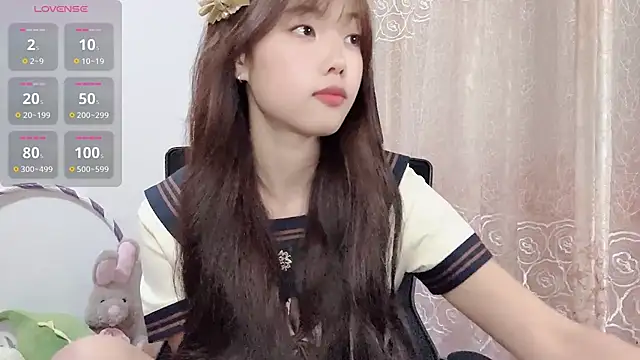 Lvy--v online show from November 2025 09:31:01 PM