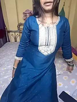 Snapshot of Hot_Urvi chatting on December 2024 01:05:02 PM Hot Urvi online show from December 2024 01:05:02 PM