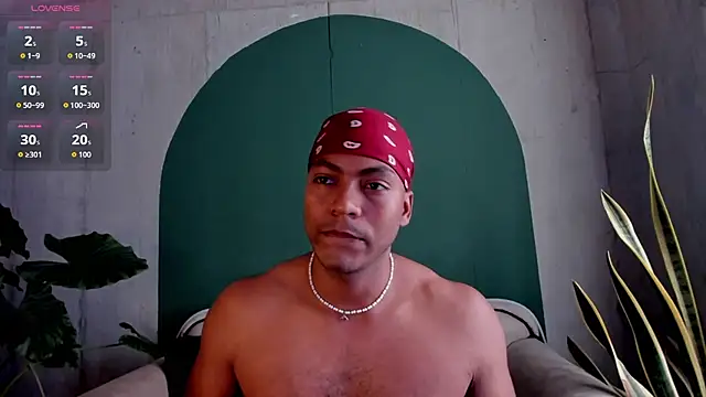 noah jones   online show from November 2025 02:49:01 PM