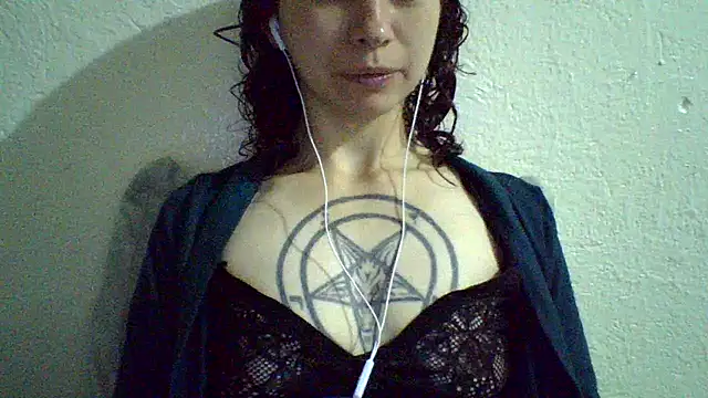 Snapshot of CELEna098rs707 chatting on April 2026 01:14:01 AM CELEna098rs707 online show from April 2026 01:14:01 AM