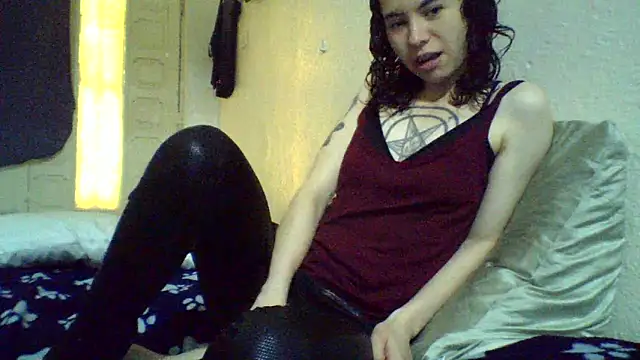 Snapshot of CELEna098rs707 chatting on April 2026 08:32:02 PM CELEna098rs707 online show from April 2026 08:32:02 PM