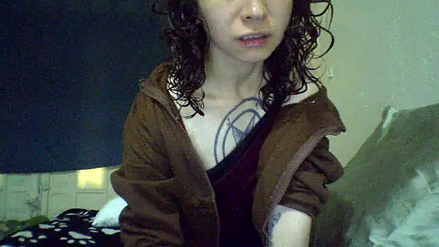 Snapshot of CELEna098rs707 chatting on April 2026 10:32:01 PM CELEna098rs707 online show from April 2026 10:32:01 PM