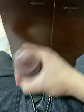 Snapshot of laloly0808 chatting on January 2025 09:40:02 PM laloly0808 online show from January 2025 09:40:02 PM