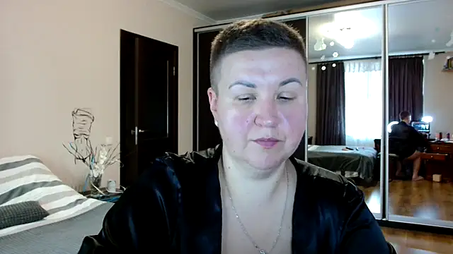 Annet1912 online show from September 2025 10:39:02 AM