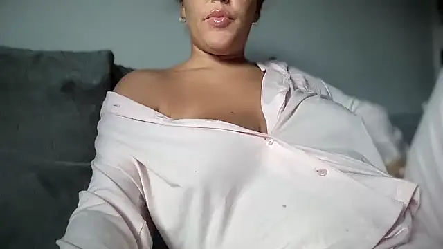 lilylush24 online show from October 2025 10:44:02 AM