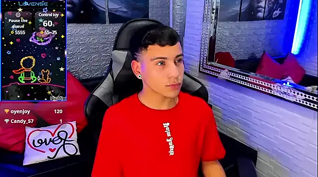 salvadorgomezx online show from January 2025 06:52:01 AM