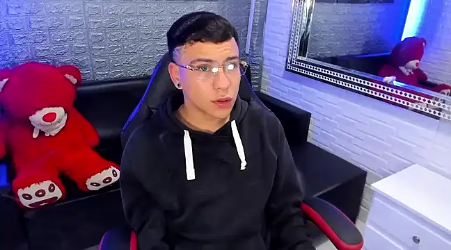 salvadorgomezx online show from February 2025 10:16:02 AM