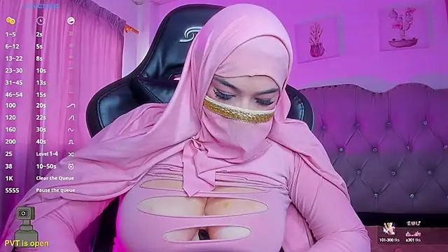 Snapshot of Tahiraa_ chatting on January 2025 01:09:01 PM Tahiraa online show from January 2025 01:09:01 PM