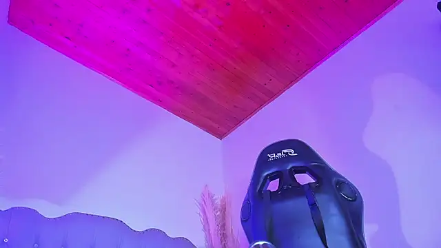 Snapshot of Tahiraa_ chatting on October 2025 01:34:01 PM Tahiraa online show from October 2025 01:34:01 PM