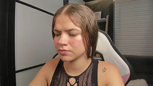 Snapshot of PaigeJayden chatting on March 2025 08:12:01 PM PaigeJayden online show from March 2025 08:12:01 PM