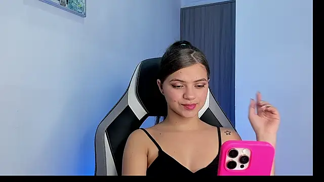 PaigeJayden online show from October 2025 05:31:01 AM