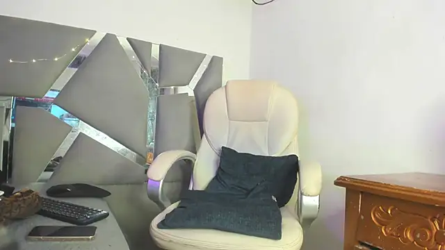 Arii xxx online show from February 2025 10:51:01 AM