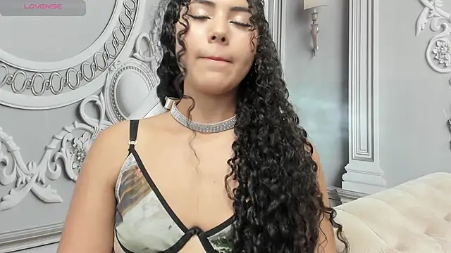 Snapshot of joselyn_sexy_ chatting on January 2025 10:01:01 PM joselyn sexy online show from January 2025 10:01:01 PM