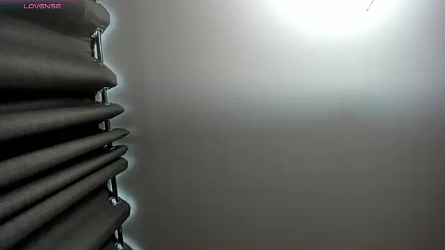 Snapshot of joselyn_sexy_ chatting on March 2025 09:40:02 PM joselyn sexy online show from March 2025 09:40:02 PM