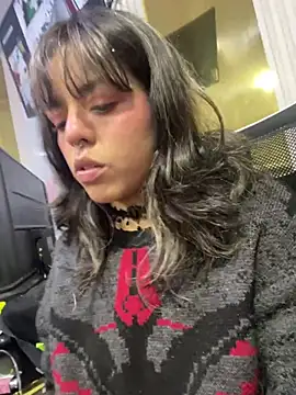 ivannabellini online show from May 2026 12:23:01 PM