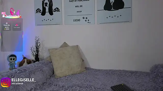 ElleGisellee online show from October 2025 05:09:02 AM