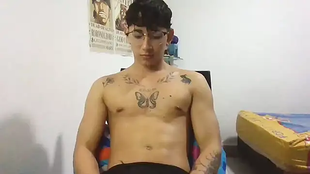 Dillom420 online show from February 2025 04:15:01 AM