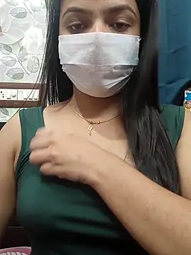 Myloveurvi online show from September 2025 12:53:01 PM