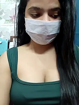 Myloveurvi online show from February 2026 02:13:01 PM