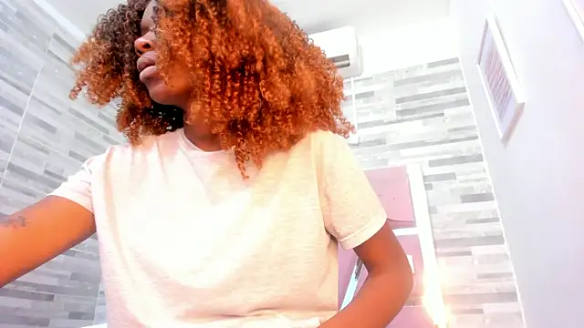 Snapshot of ebony_march chatting on March 2025 06:42:01 PM ebony march online show from March 2025 06:42:01 PM