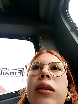 Snapshot of aurora_sky11 chatting on January 2025 07:29:01 PM aurora sky11 online show from January 2025 07:29:01 PM