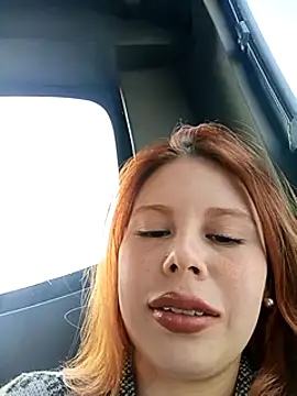 Snapshot of aurora_sky11 chatting on January 2025 09:51:02 PM aurora sky11 online show from January 2025 09:51:02 PM