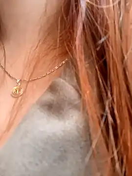 Snapshot of aurora_sky11 chatting on February 2025 10:43:02 PM aurora sky11 online show from February 2025 10:43:02 PM