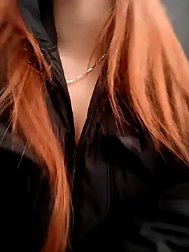 Snapshot of aurora_sky11 chatting on February 2025 10:25:02 PM aurora sky11 online show from February 2025 10:25:02 PM