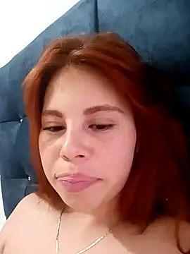 Snapshot of aurora_sky11 chatting on February 2025 10:59:02 PM aurora sky11 online show from February 2025 10:59:02 PM