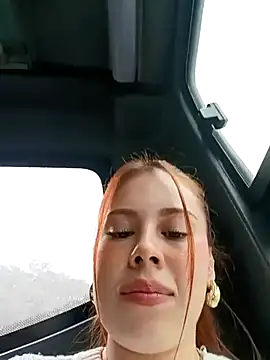 Snapshot of aurora_sky11 chatting on March 2025 08:31:02 PM aurora sky11 online show from March 2025 08:31:02 PM