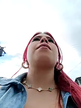 Snapshot of aurora_sky11 chatting on September 2025 09:15:01 PM aurora sky11 online show from September 2025 09:15:01 PM