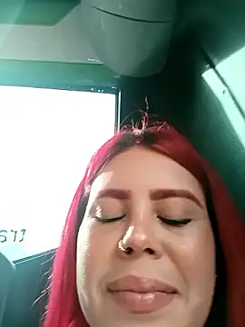 Snapshot of aurora_sky11 chatting on September 2025 08:33:01 PM aurora sky11 online show from September 2025 08:33:01 PM