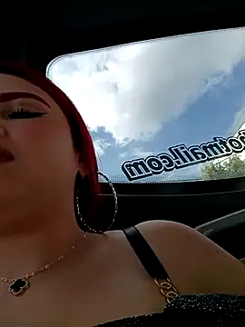 Snapshot of aurora_sky11 chatting on September 2025 08:35:01 PM aurora sky11 online show from September 2025 08:35:01 PM