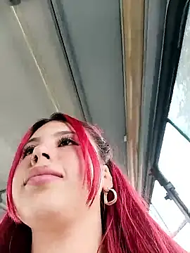 Snapshot of aurora_sky11 chatting on November 2025 03:34:01 PM aurora sky11 online show from November 2025 03:34:01 PM