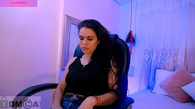 natasha  jackson online show from January 2025 02:08:02 PM