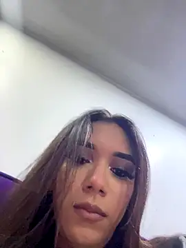 Nikol Rang   online show from November 2025 06:51:01 PM