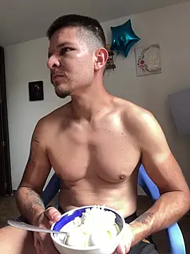 Snapshot of Nikol_Rang__ chatting on March 2026 04:44:02 PM Nikol Rang online show from March 2026 04:44:02 PM